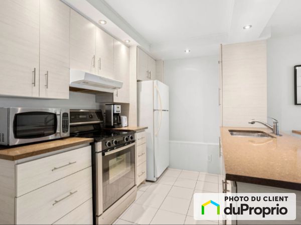 4-1780, rue Saint Timothée, Ville-Marie (Centre-Ville et Vieux-Montréal) à louer