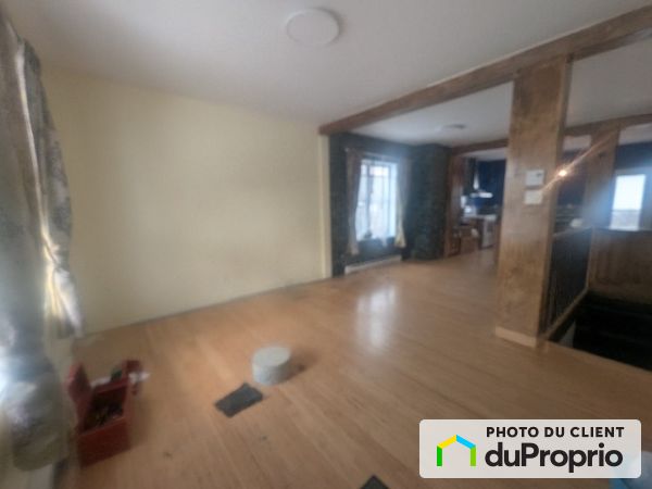 Salon / Salle à manger - 117, Champlain, Chicoutimi (Chicoutimi) à louer