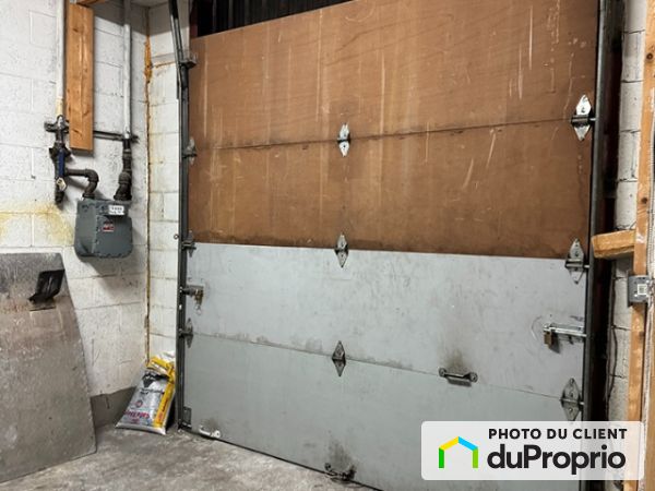 C-151 boulevard de Mortagne, Boucherville for rent