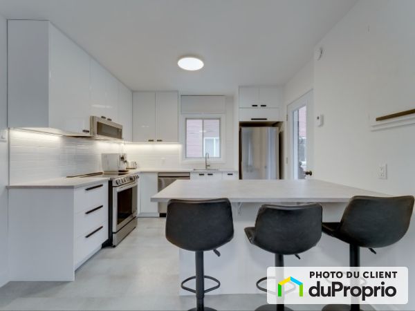 69 rue Saint-jean, Longueuil (Vieux-Longueuil) for rent