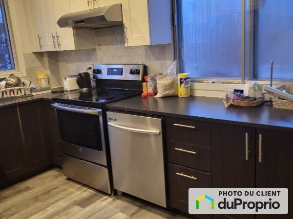 2302, Sigouin, Saint-Laurent à louer