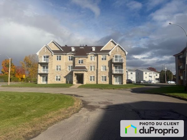 2095 rue Fournier, St-Jérôme (Lafontaine) for rent