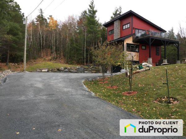 165, Caroline, St-Denis-De-Brompton à louer