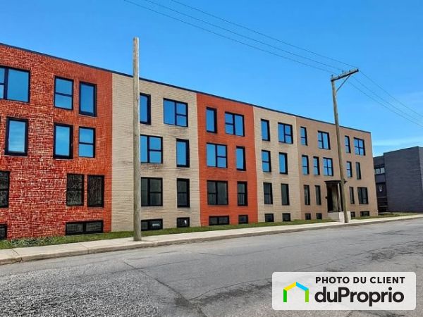 2490 rue du Quesne, Rosemont / La Petite Patrie for rent