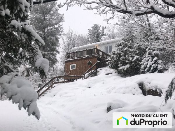 81, 115e Avenue, St-Hippolyte à louer