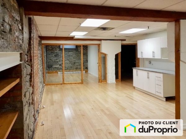 104-430, Ste-Helene, Ville-Marie (Centre-Ville et Vieux-Montréal) à louer