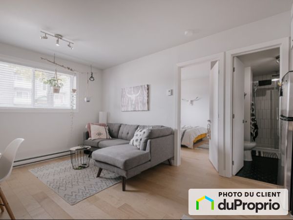 2-563 Fleuve, Beauport for rent