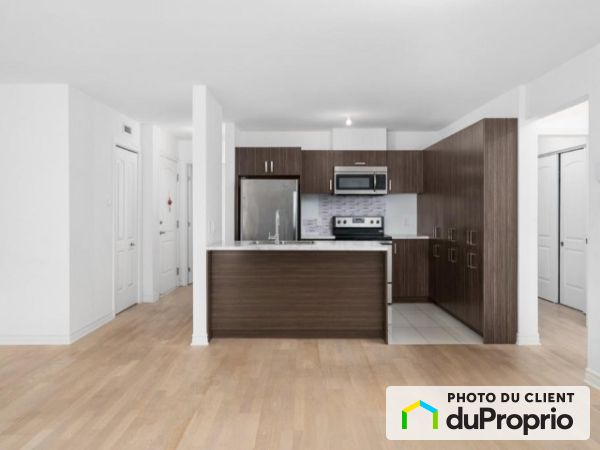 3-225, Boulevard Bouchard, Dorval / L&#39;Île Dorval à louer