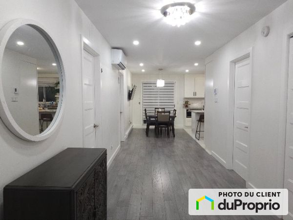 Corridor - 2949, rue Belcourt, Longueuil (Vieux-Longueuil) à louer