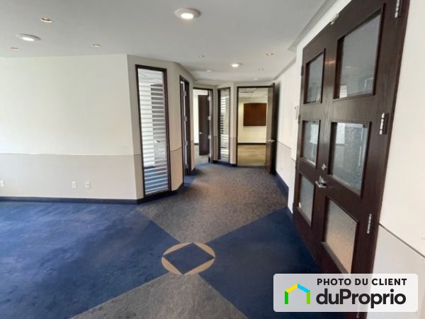 104-6, boulevard Desaulniers, St-Lambert à louer