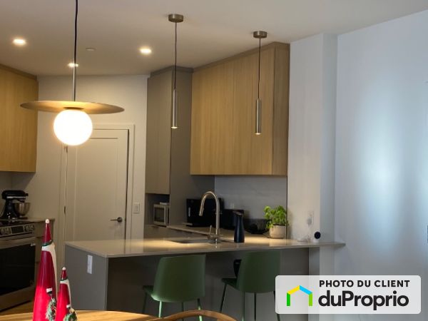 228-433 Boul. Sir-Wilfrid-Laurier, Mont-St-Hilaire for rent