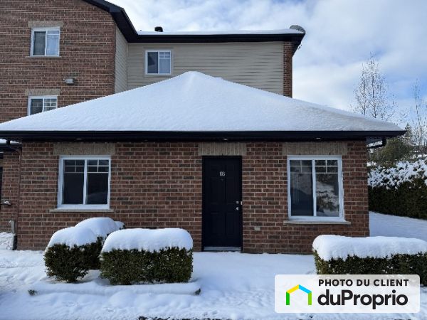 971, thibault, Sherbrooke (Mont-Bellevue) à louer