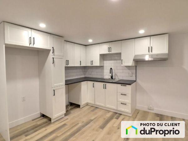 34, angus nord, East Angus à louer