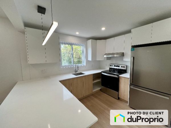 1401 de Montbrun, Boucherville for rent