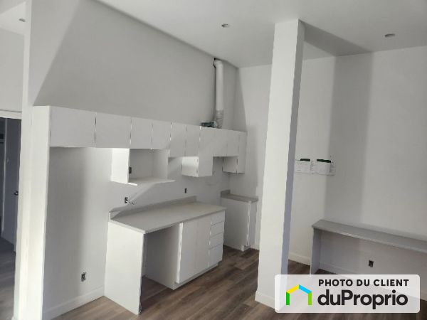 376 galt ouest, Sherbrooke (Jacques-Cartier) for rent