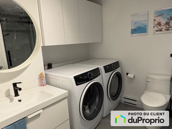 1-2419 Rue evangeline, Beauport for rent