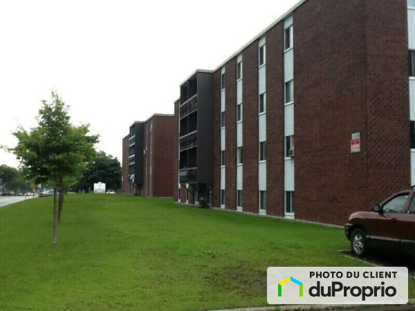 3126 Boulevard Neilson, Ste-Foy for rent