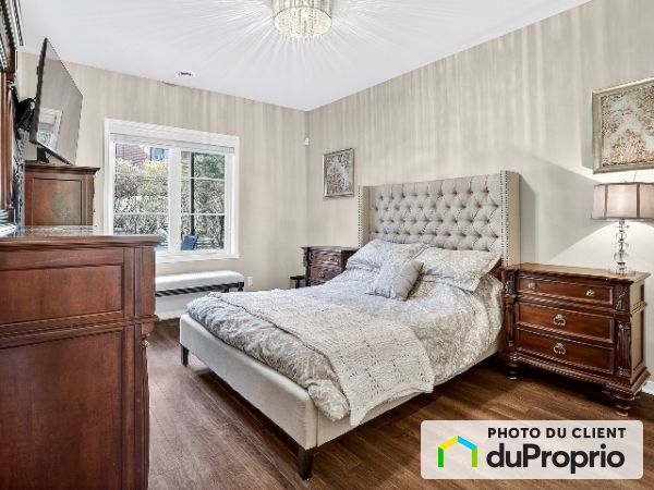 102-2350 Rue Modigliani, Saint-Laurent for rent