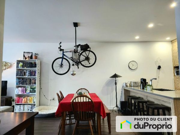 2323, des prospecteurs, Sherbrooke (Mont-Bellevue) à louer