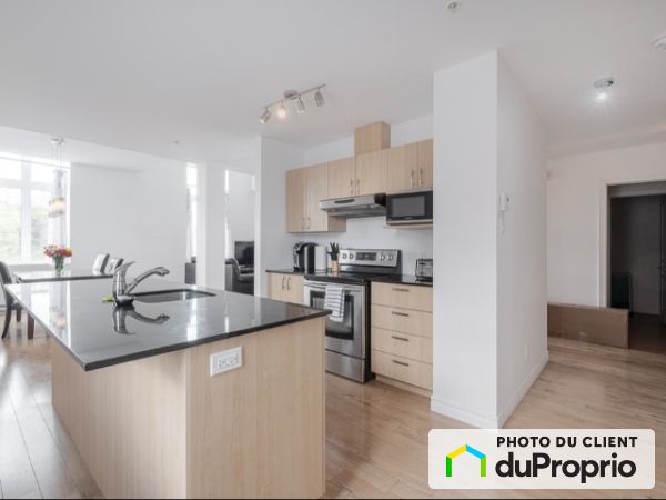 201-15 Arsenal, Lévis for rent