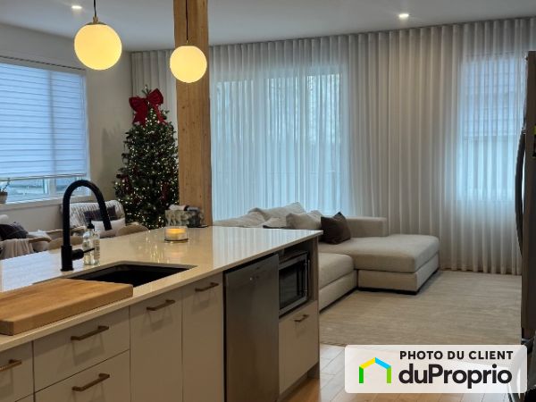 1985, rue Victor-Martin, St-Hyacinthe (Douville) à louer