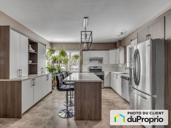 2391, Boulevard Laurier, Ste-Foy à louer