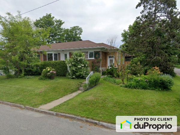 1023 Mainguy, Ste-Foy for rent