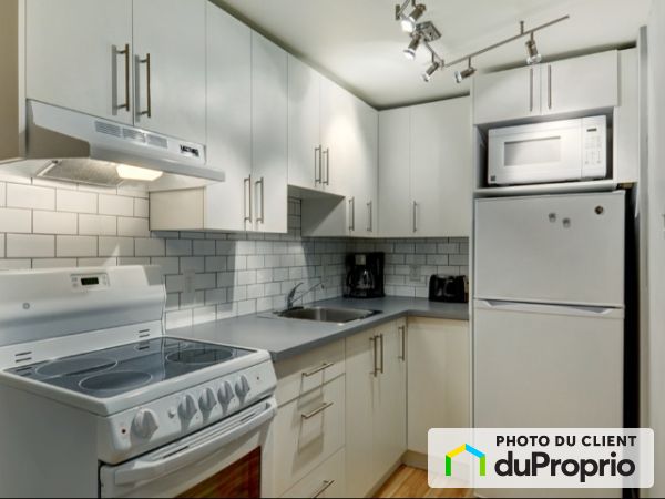 117-25, Ste-Anne, Vieux-Québec à louer