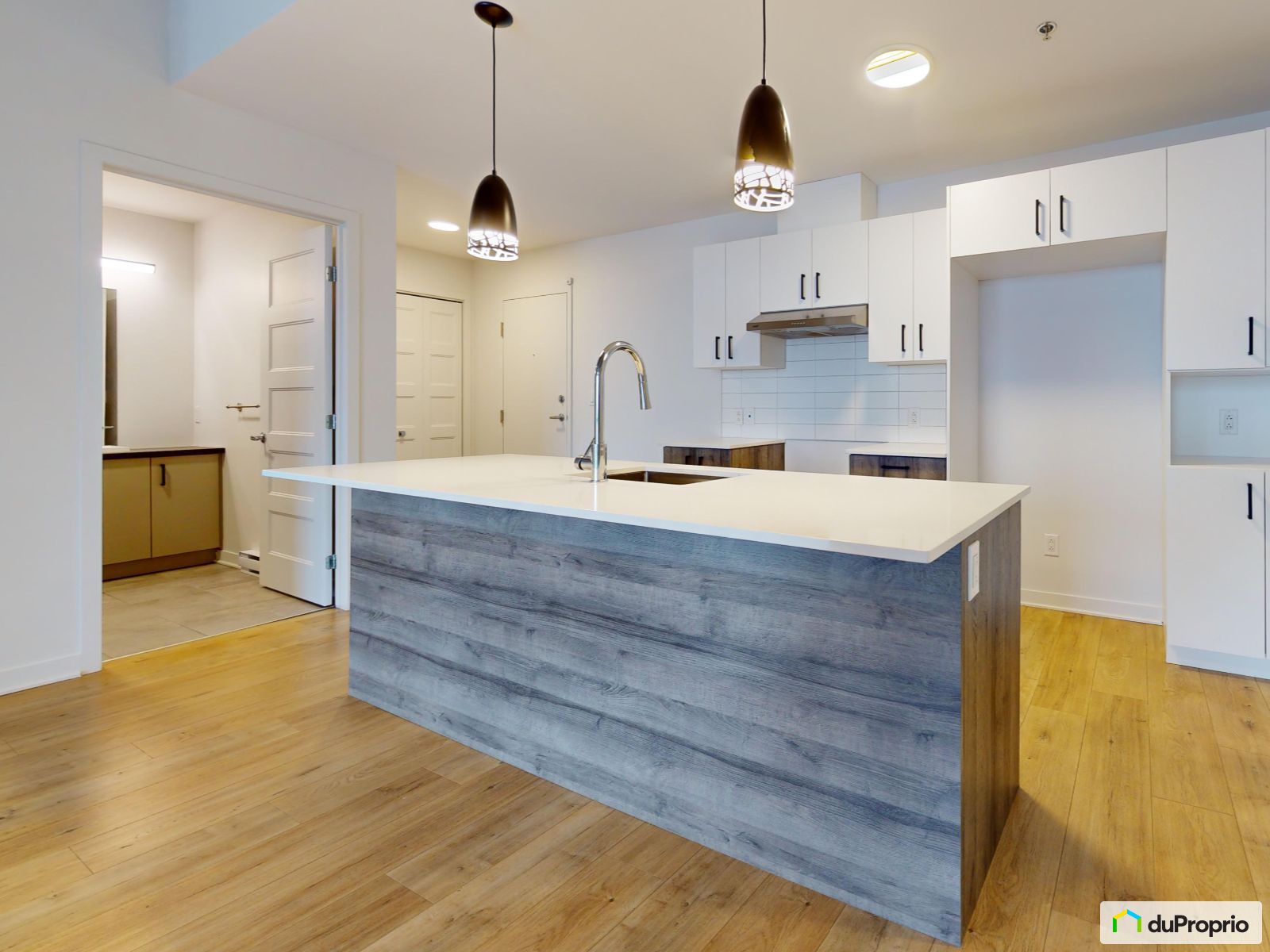 1056, boulevard du Curé-Labelle — photo 2