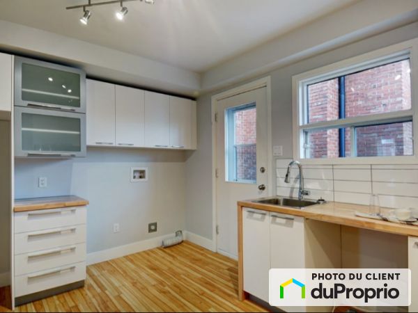 10-860 avenue Marguerite-Bourgeoys, Saint-Sacrement for rent