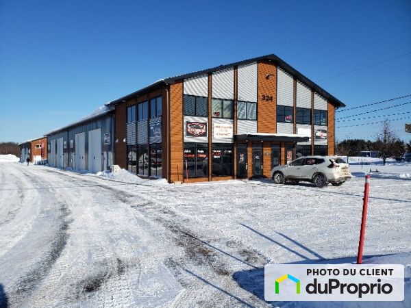 10-324 rue Laurier, St-Apollinaire for rent