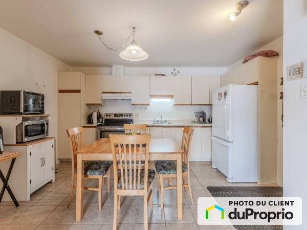 10-366 rue Du Vallon, St-Romuald for rent