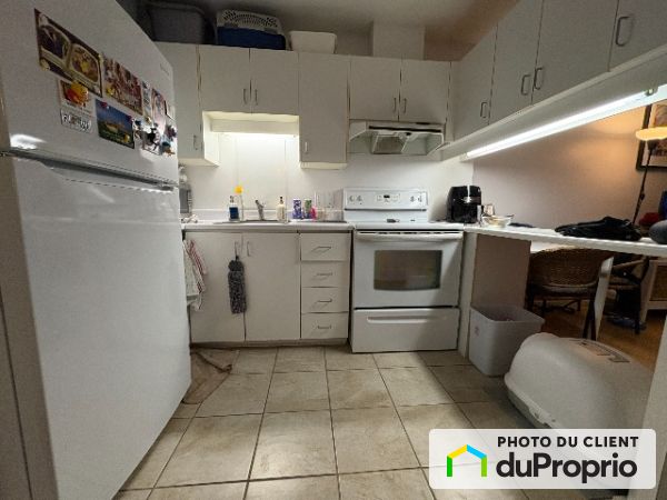 8-4420, Roses, Charlesbourg à louer