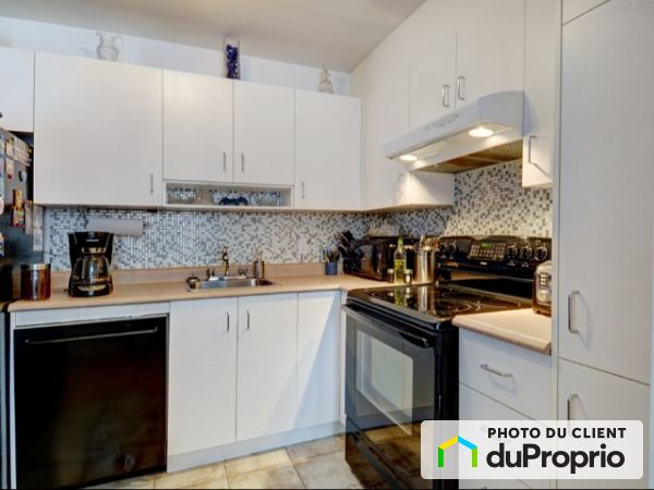 9-5845, Costebelle, Lebourgneuf à louer