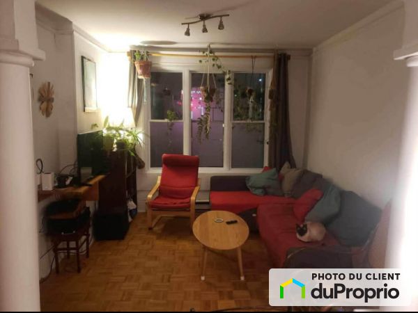 Apartment Living Room - 2394 Logan, Ville-Marie (Centre-Ville et Vieux-Montréal) for rent