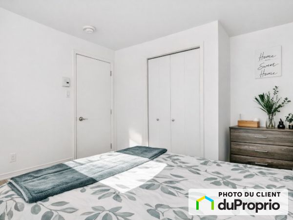 30 Dugas, Ste-Anne-Des-Plaines for rent