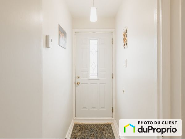 9232 rue Saguenay, Saint-Léonard for rent