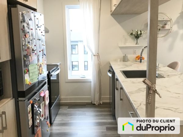 3-301 angelique gazaille, Otterburn Park for rent