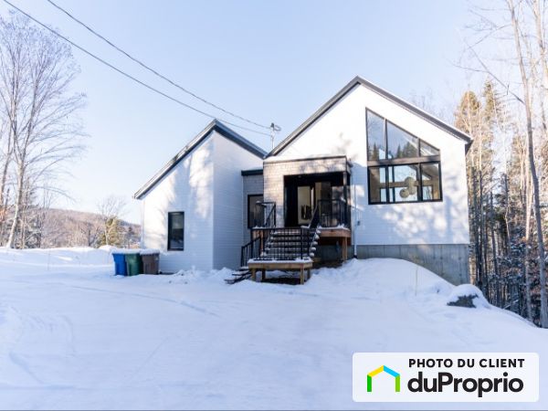 149 chemin bord de l'eau, Lac-Beauport for rent