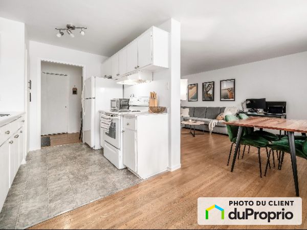 9-3080, Châtelets, Ste-Foy à louer