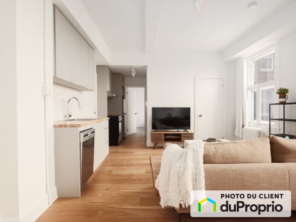 415-135, Grande Allée O, Montcalm à louer