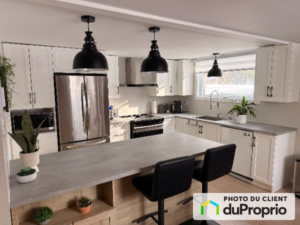 3807, Ovila, Longueuil (St-Hubert) à louer