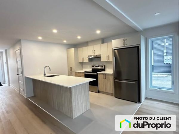 12 rue Galipeau, Ste-Rose for rent