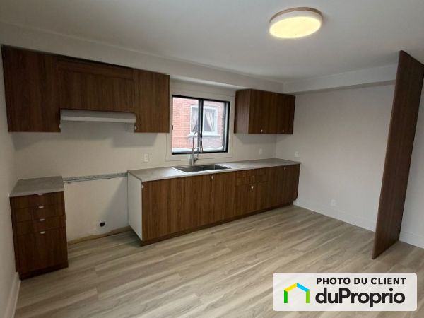 11825 rue St-Real, Ahuntsic / Cartierville for rent