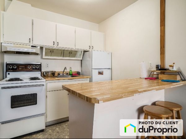 3-3044 Châtelets, Ste-Foy for rent