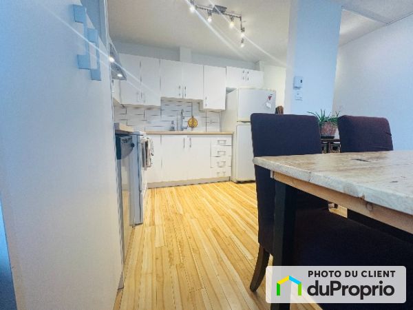 12-5875, Costebelle, Lebourgneuf à louer