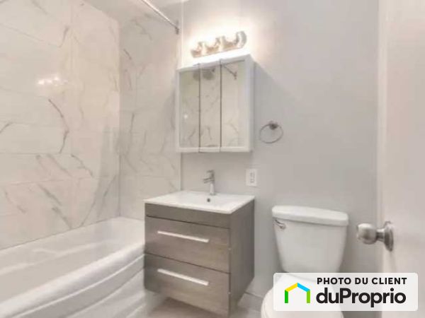 9399 Boulevard Lasalle, LaSalle for rent