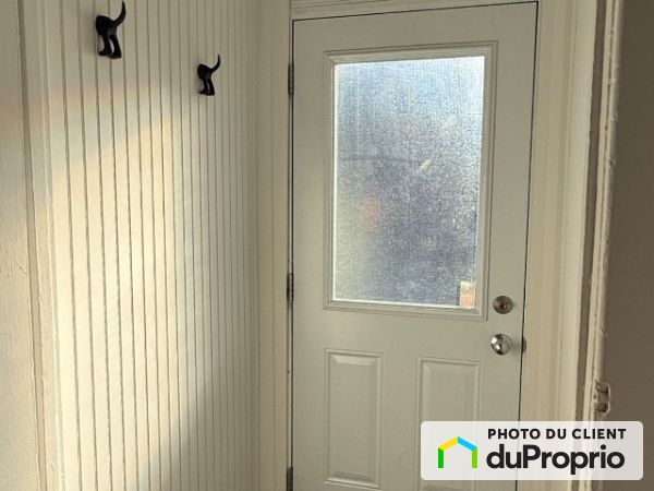 Entrée - 7-5707, 2e Avenue, Rosemont / La Petite Patrie à louer