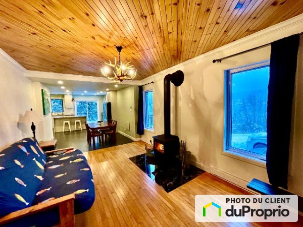 21 rue du Moulin, Lac-Carre for rent