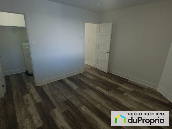 1803 Chemin d'oka, Deux-Montagnes for rent